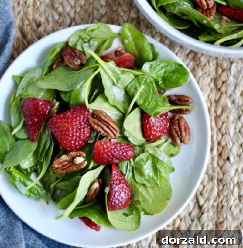 easy spinach pecan strawberry salad