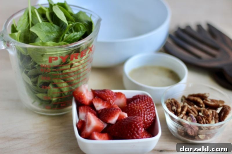 easy spinach pecan strawberry salad